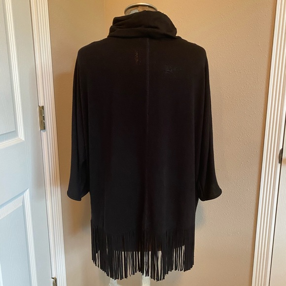 Terre Bleue black cowl neck top - Picture 4 of 4